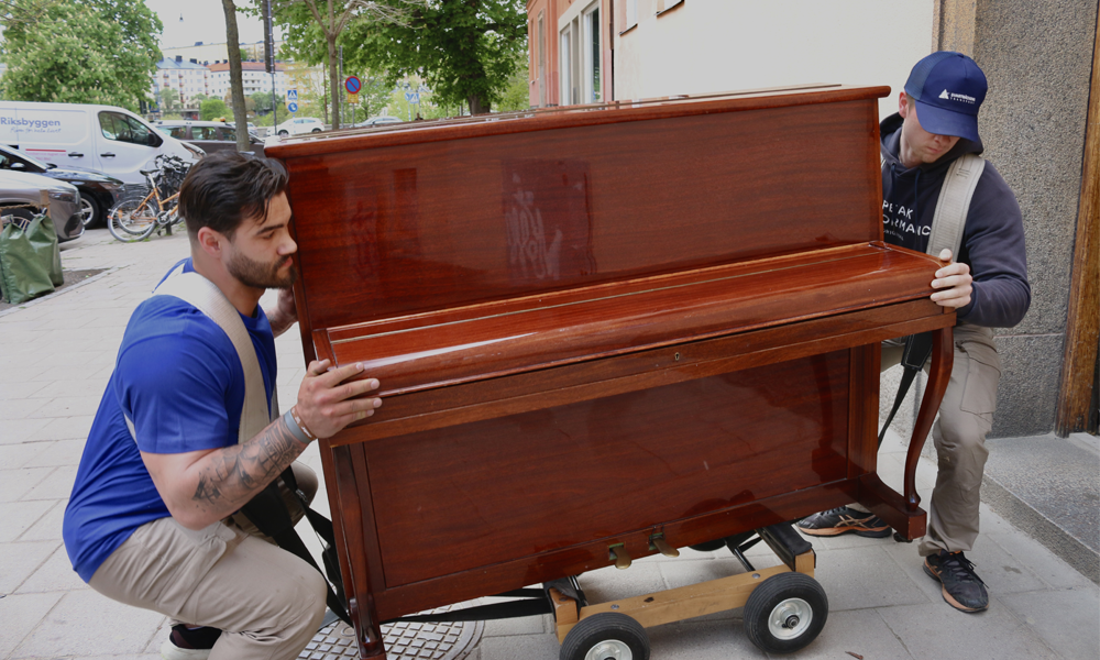 Pianoflytt i Stockholm | Svartbäckens Transport